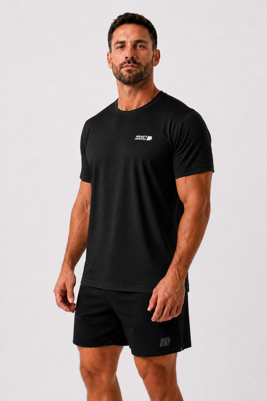 Sports-Shirt Lifters